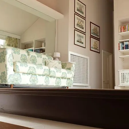 Belvedere Apartment *